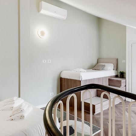 Stayeasy Argelati40 - Penthouse With 2 Bedrooms, 2 Bathrooms And Terrace - Navigli Милан Экстерьер фото