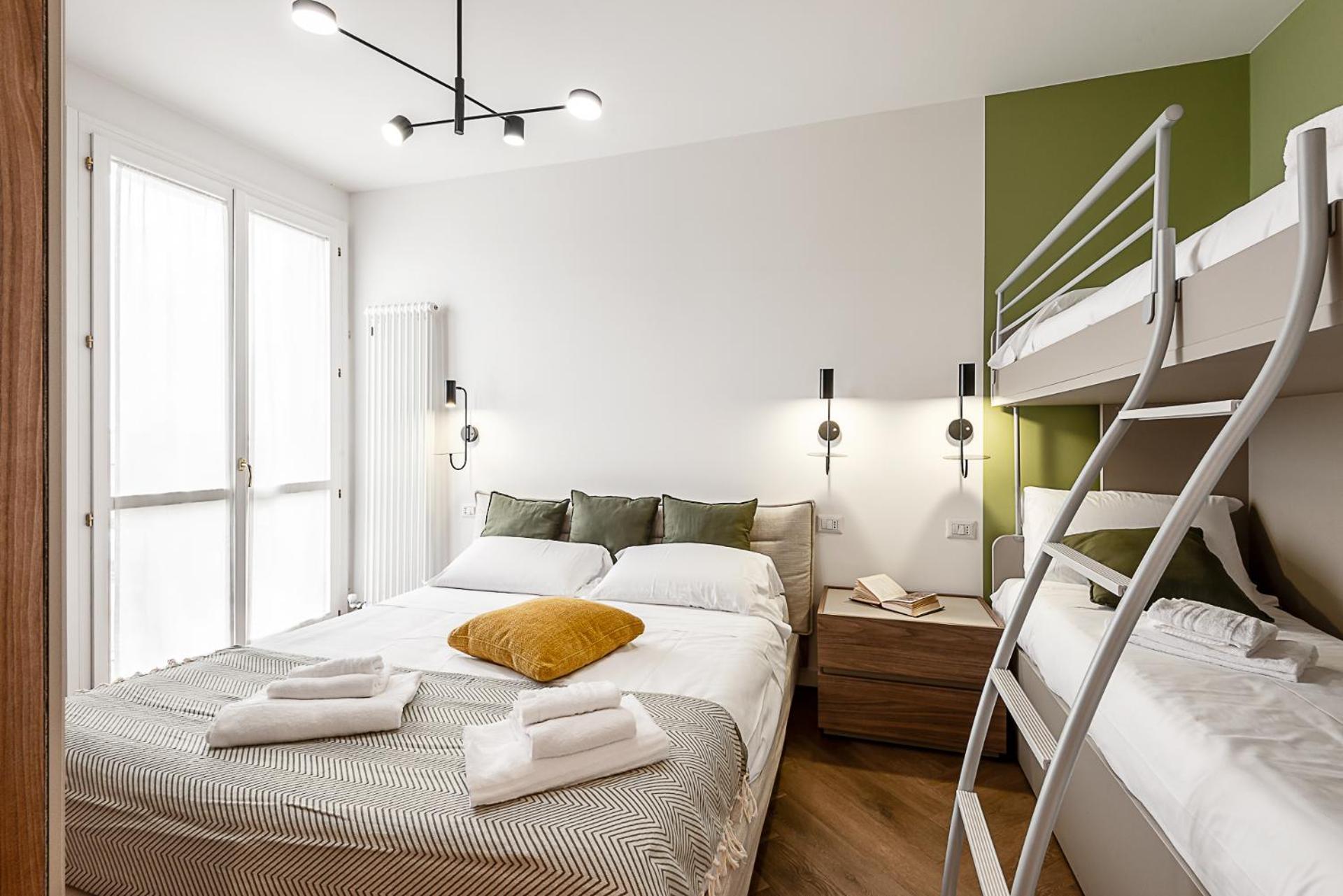 Stayeasy Argelati40 - Penthouse With 2 Bedrooms, 2 Bathrooms And Terrace - Navigli Милан Экстерьер фото