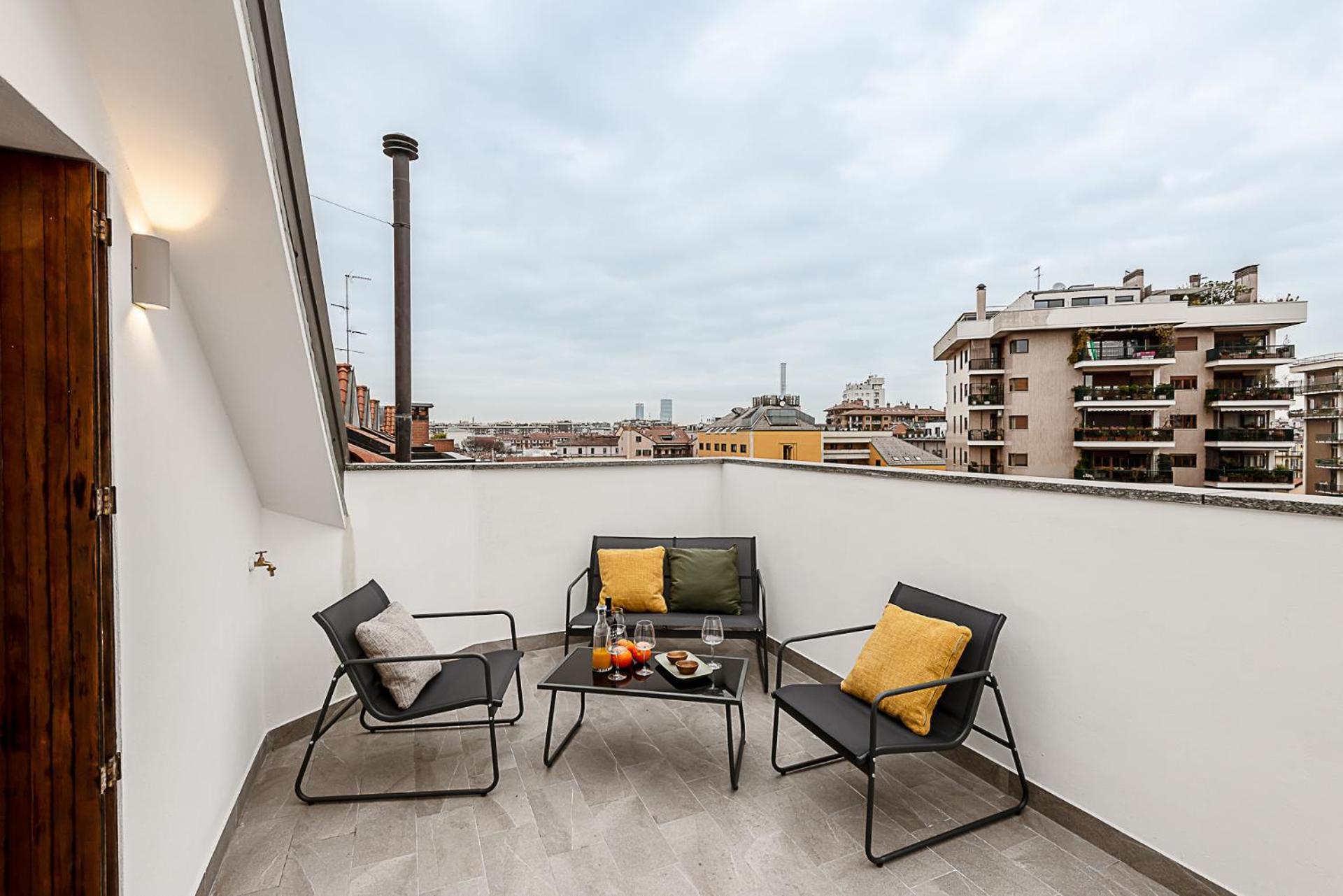 Stayeasy Argelati40 - Penthouse With 2 Bedrooms, 2 Bathrooms And Terrace - Navigli Милан Экстерьер фото